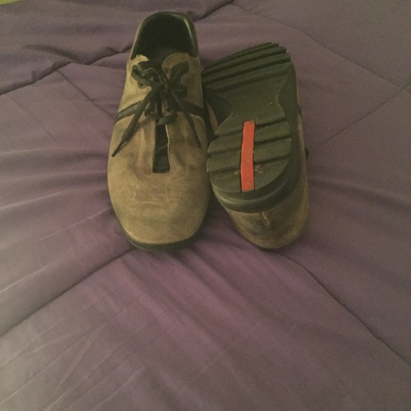 Prada Chukka Style Suede Shoes....Tan....Size 11 - Picture 3 of 4